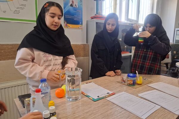 برگزاری مسابقات و درخشش نخبگان جوان در رقابت علمی دبیرستان هیات امنایی مقربی