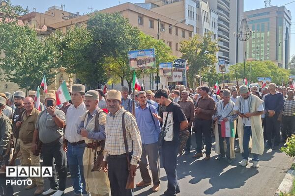 اجتماع ۱۵۰ هزار نفری جان‌فدایان ایران در شیراز