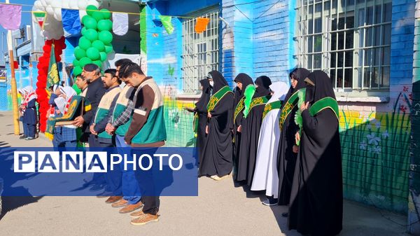 جشن حضور تا ظهور مدرسه شهید تقی پور ورزنه 