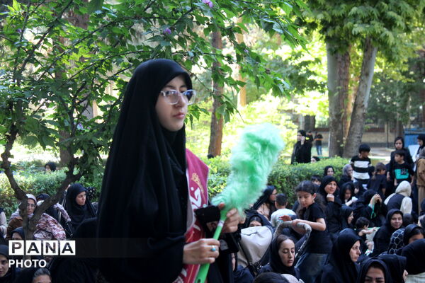 همایش «شیرخوارگان حسینی» در جوار آرامگاه شهدای گمنام 