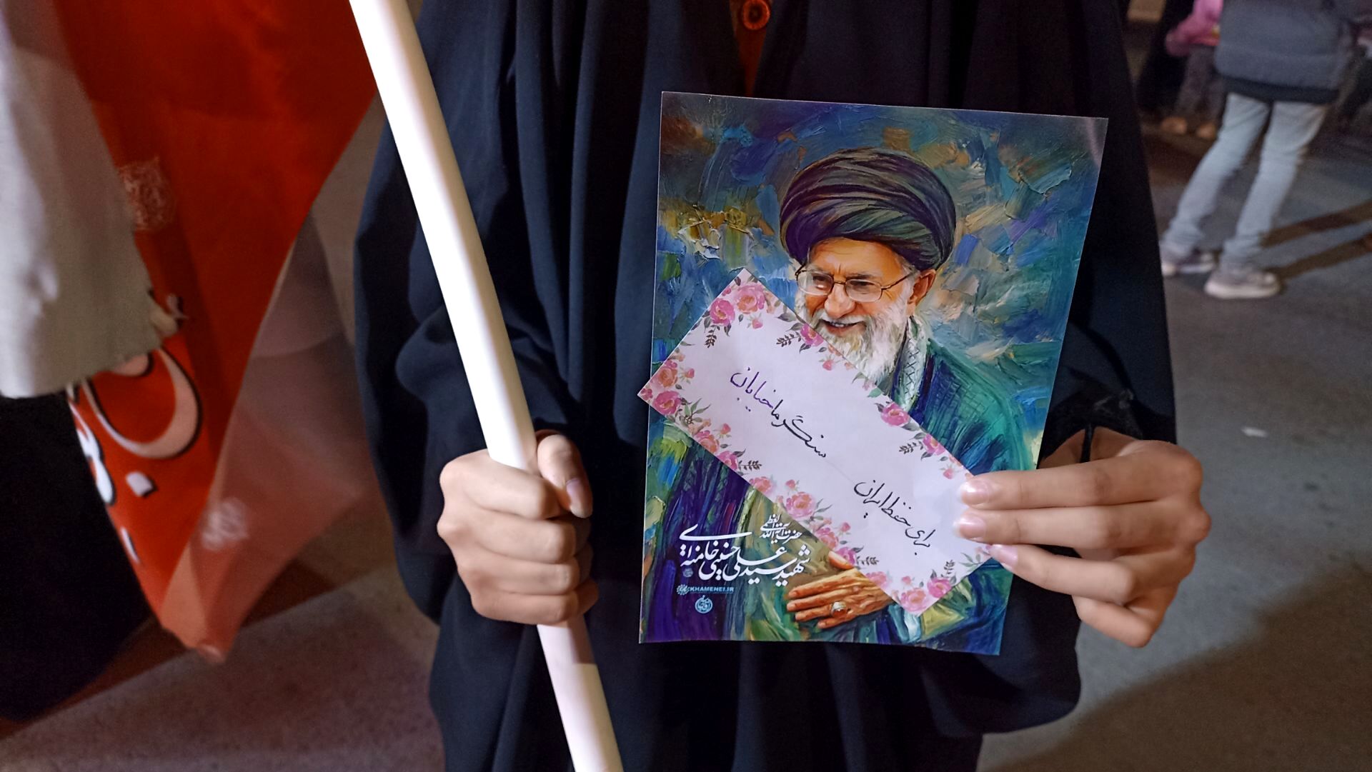 نماز استغاثه به امام زمان عجل الله تعالی فرجه الشریف در خیابان های مشهد
