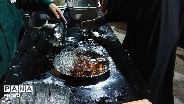 چایخانه فاطمه الزهرا در چهل و ششمین شب از اجتماعات مردمی نیشابور 