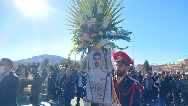 وداع باشکوه با پیکر مطهر شهید والامقام رحیم مجیدی مهر در یاسوج
