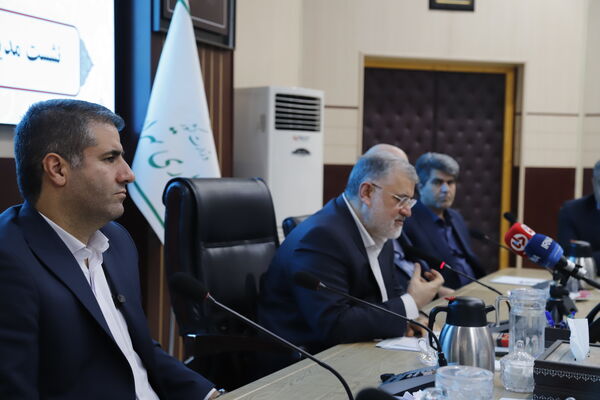 هم‌اندیشی مدیران مناطق آموزش و پرورش در استانداری تهران