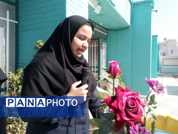 مراسم ولادت حضرت زینب و روز پرستار در دبیرستان فاطمیه