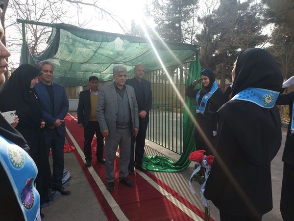 مانور زلزله استانی در هنرستان دخترانه محمودیه ناحیه ۶(2)