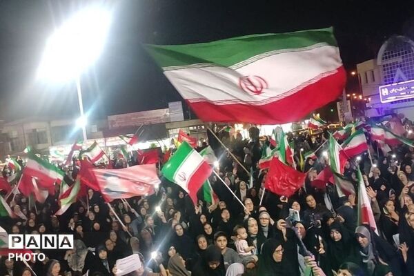 پژواک صدای مادران میناب در فیروزآباد