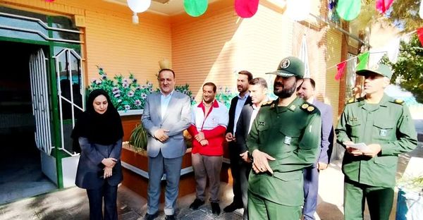 آیین نکوداشت و نواختن زنگ‌ پدافند غیرعامل در شهرستان کلات