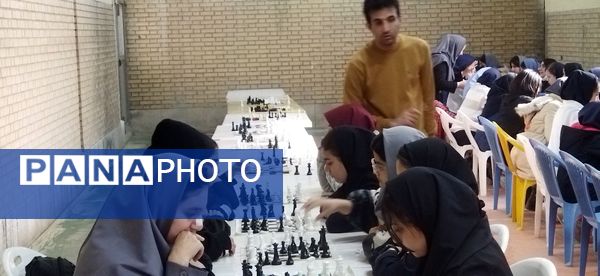 مسابقات شطرنج متوسطه دختران شهرستان قدس 