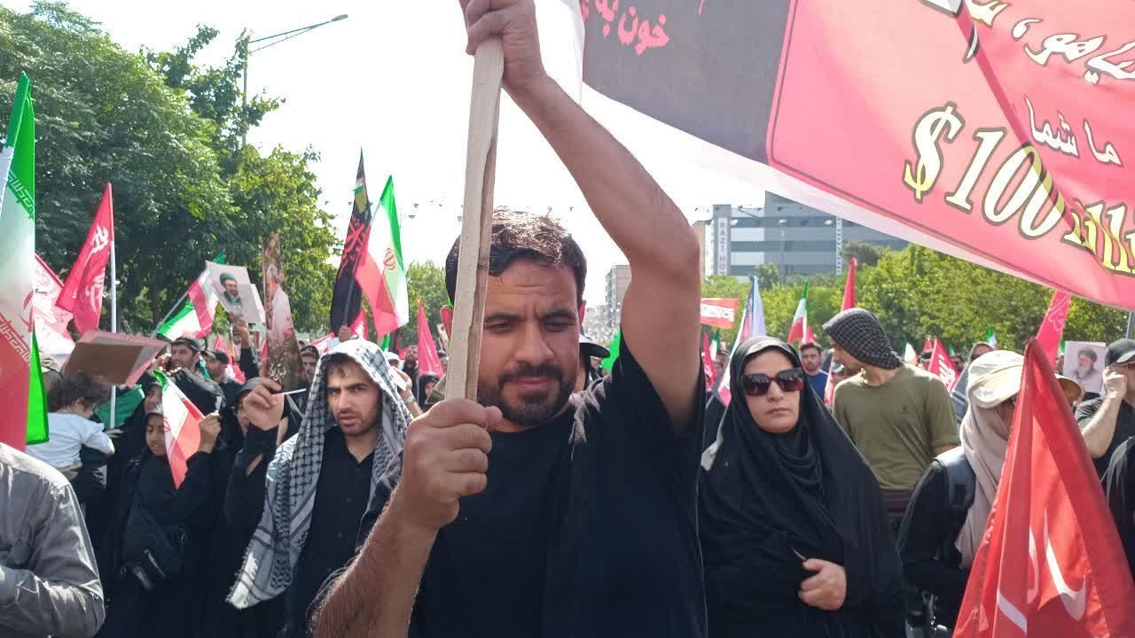 وداعِ بی‌قرار؛ پیوندِ میلیونیِ ایران در سوگِ امامِ شهید 