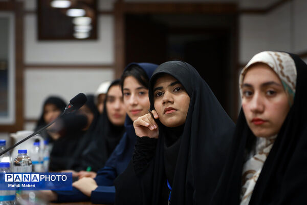 دومین روز نشست کارگروه تدوین سند دوازدهمین دوره مجلس دانش‌آموزی-1