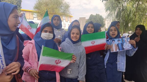 تجمع دانش‌آموزان کمیجانی‌ در محکومیت جنایات رژیم‌جعلی‌اسرائیل
