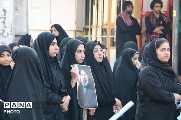 اعلام بیعت تمام قد مردم فهرج با پرچمدار انقلاب