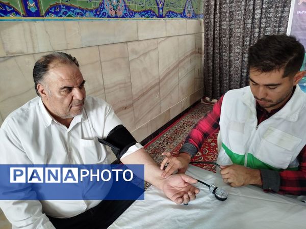 ارائه خدمات پزشکی رایگان به شهروندان کاشمر به‌مناسبت گرامیداشت هفته نیروی انتظامی