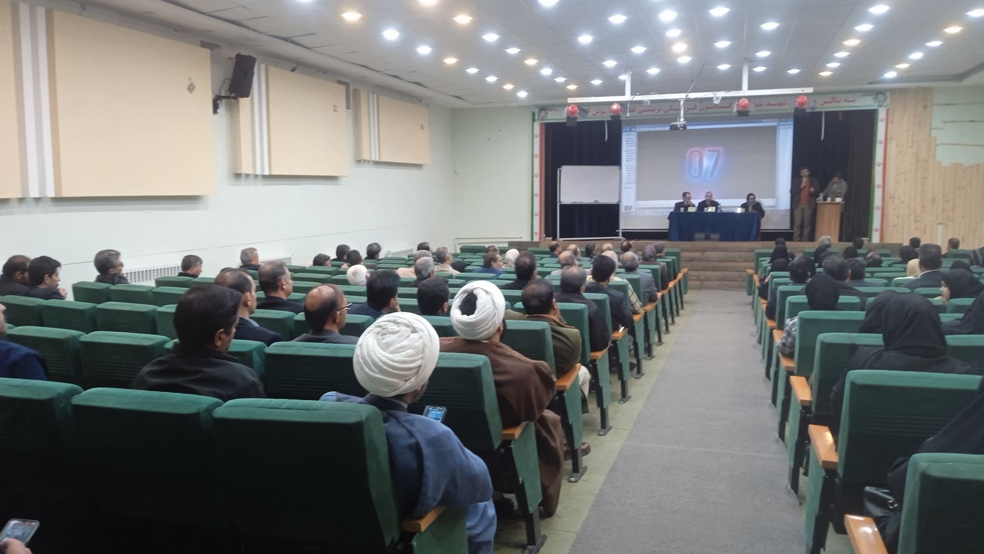 انتخابات شورای انجمن اولیا و مربیان شهرستان کاشمر در کانون لقمان