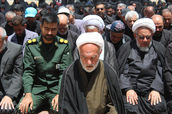 عزاداری عاشورای حسینی در شهر درق