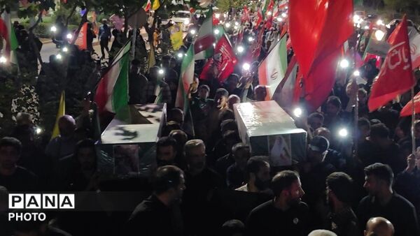 وداع مشهدی‌ ها با لاله‌های خونین خیابان اقبال لاهوری در بلوار وکیل‌ آباد از قاب پانا