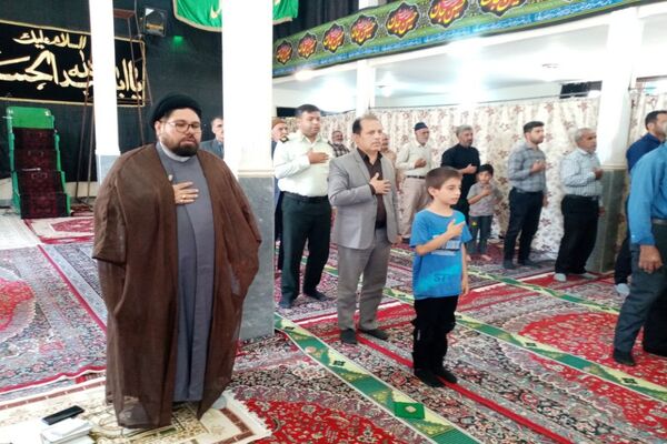 نماز جمعه در شهر تیتکانلو 