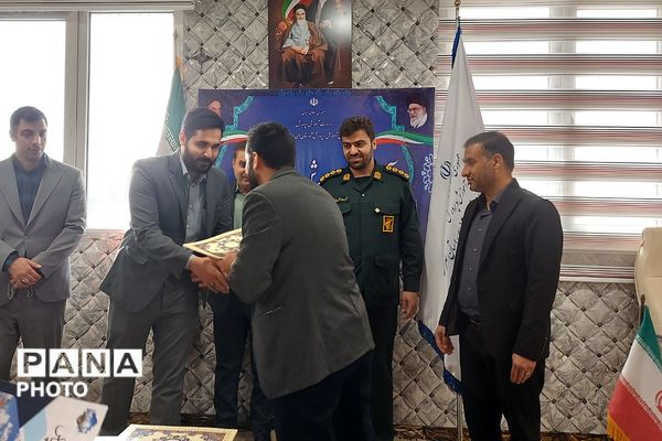 جلسه تعاملی سپاه پاسداران،فرماندهان بسیج ناحیه حضرت روح‌الله(ره) و اداره آموزش و پرورش کهریزک