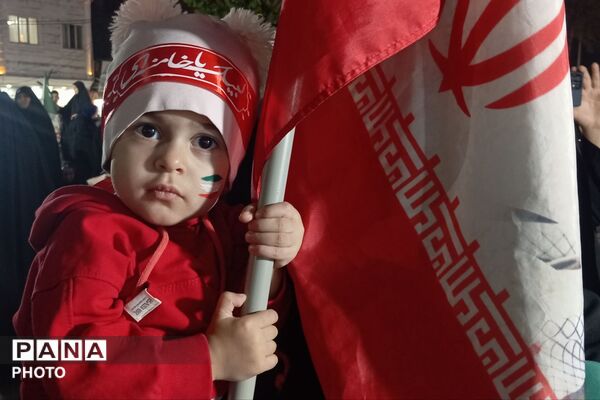رباط‌کریم میزبان تجمعات شبانه مردمی