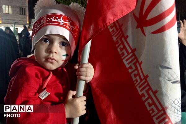 رباط‌کریم میزبان تجمعات شبانه مردمی
