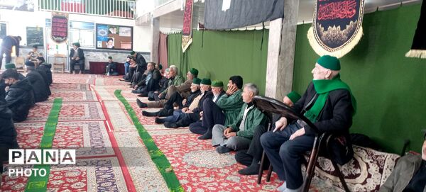 اقامه نماز جمعه عبادی سیاسی در  هفته آخر در اسفند ماه 