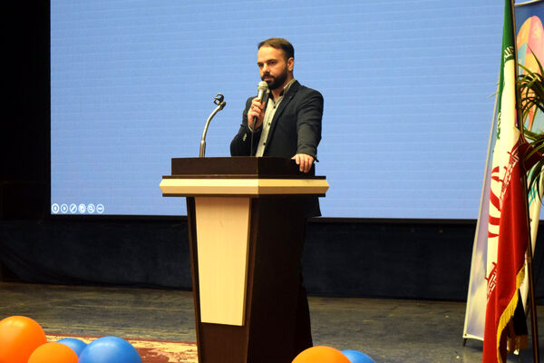 چهل و سومین جشنواره فرهنگی هنری فردا آغاز شد