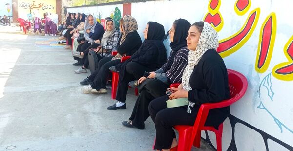 جشن هفته مازندران در دبستان نرجس خاتون گلوگاه 
