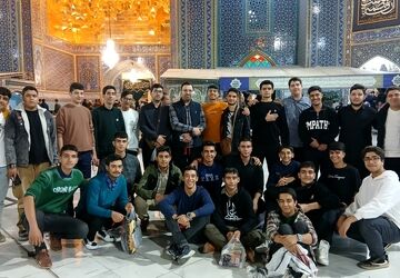 اردوی زیارتی حضرت معصومه«س» ویژه دانش‌آموزان برگزیده دبیرستان معلم ساوجبلاغ