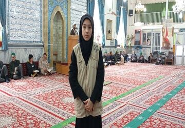 قرائت سوره فتح و اقامه نماز جماعت ظهر و عصر در مسجد جامع شهر بار