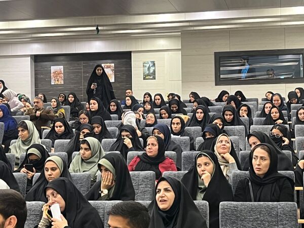 اعزام دانش‌آموزان شهرستان قدس به سرزمین نور