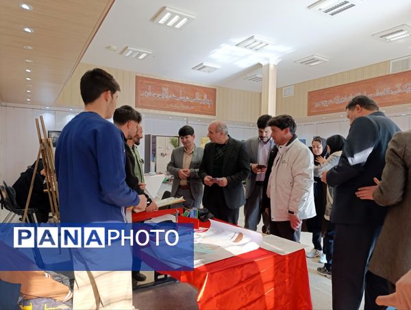 گردهمایی دانش‌آموزان هنرمند کبودرآهنگ در قالب «پرسش مهر»