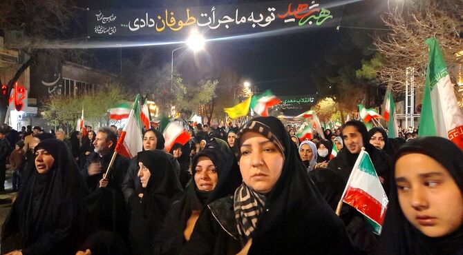  تشییع پیکر  مطهر شهید مهدی عمارلو در نیشابور