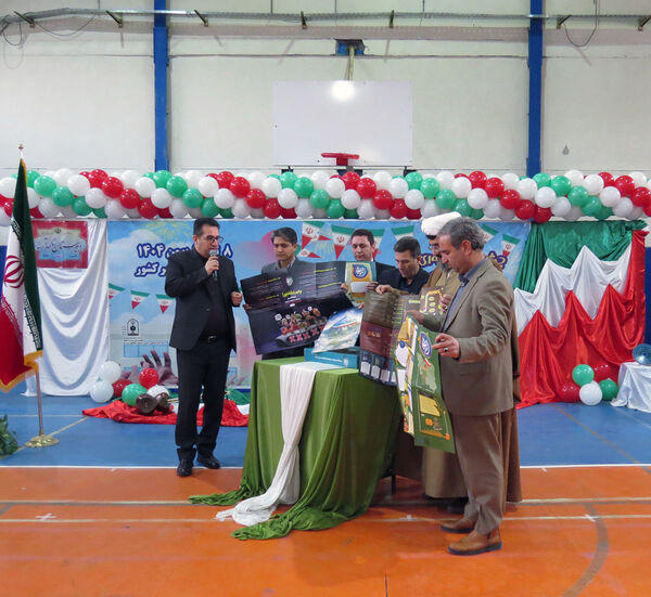  جشن مدرسه ای ایرانمون در دبیرستان شاهد آمنه شهرستان بجنورد 
