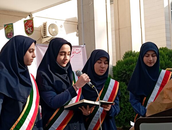 طلوعی تازه برای دانش‌آموزان دبیرستان مصلی نژاد حضرت زهرا در اول مهر