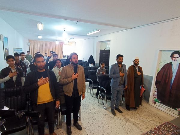  جلسه توجیهی دانش‌آموزان برگزیده مسابقات قرآن و عترت شهرستان باخرز