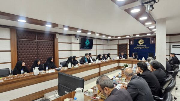 جلسه توسعه فعالیت‌های تربیتی و فرهنگی در گلستان