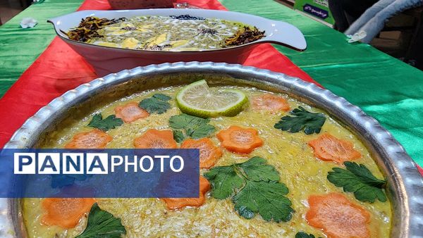 برگزاری جشنواره آشپزی کد بانوی ایرانی در حوزه ۲۸۰ کوثر اسلامشهر