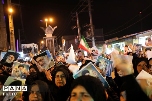  ادای احترام به ارتحال رهبر معظم انقلاب در شهرستان لنده 