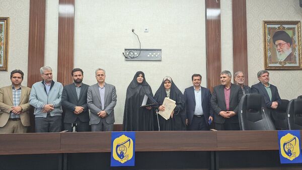 همایش تجلیل از عوامل سیزدهمین دوره نمایشگاه های مدرسه انقلاب