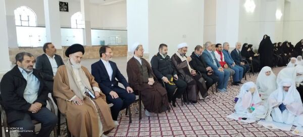 آیین جشن تکلیف دختران دانش‌آموز در جعفریه قم