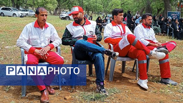 جشن باشکوه بزرگداشت مقام معلم در شهرستان مارگون
