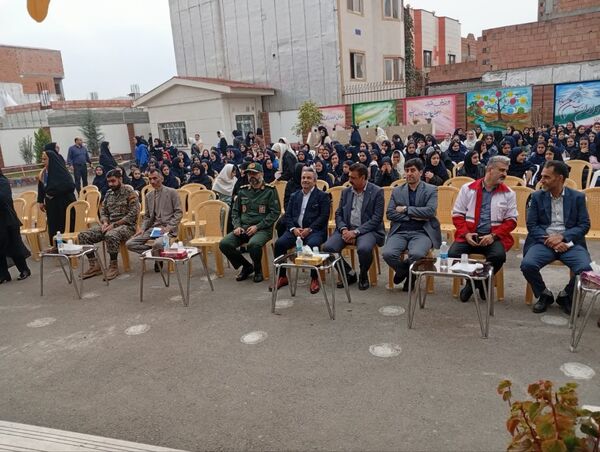 گرامیداشت هفته پدافند غیر عامل در قائمشهر