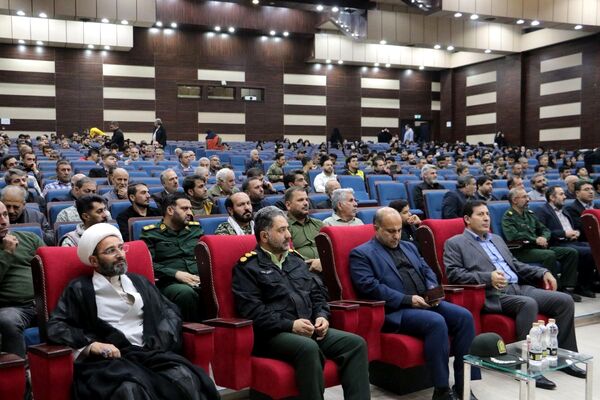 همایش فرماندهان ادوار بسیج ملارد
