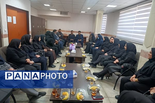 آیین افتتاحیه اتاق بازی و یادگیری در دبستان نیایش شهرستان قدس