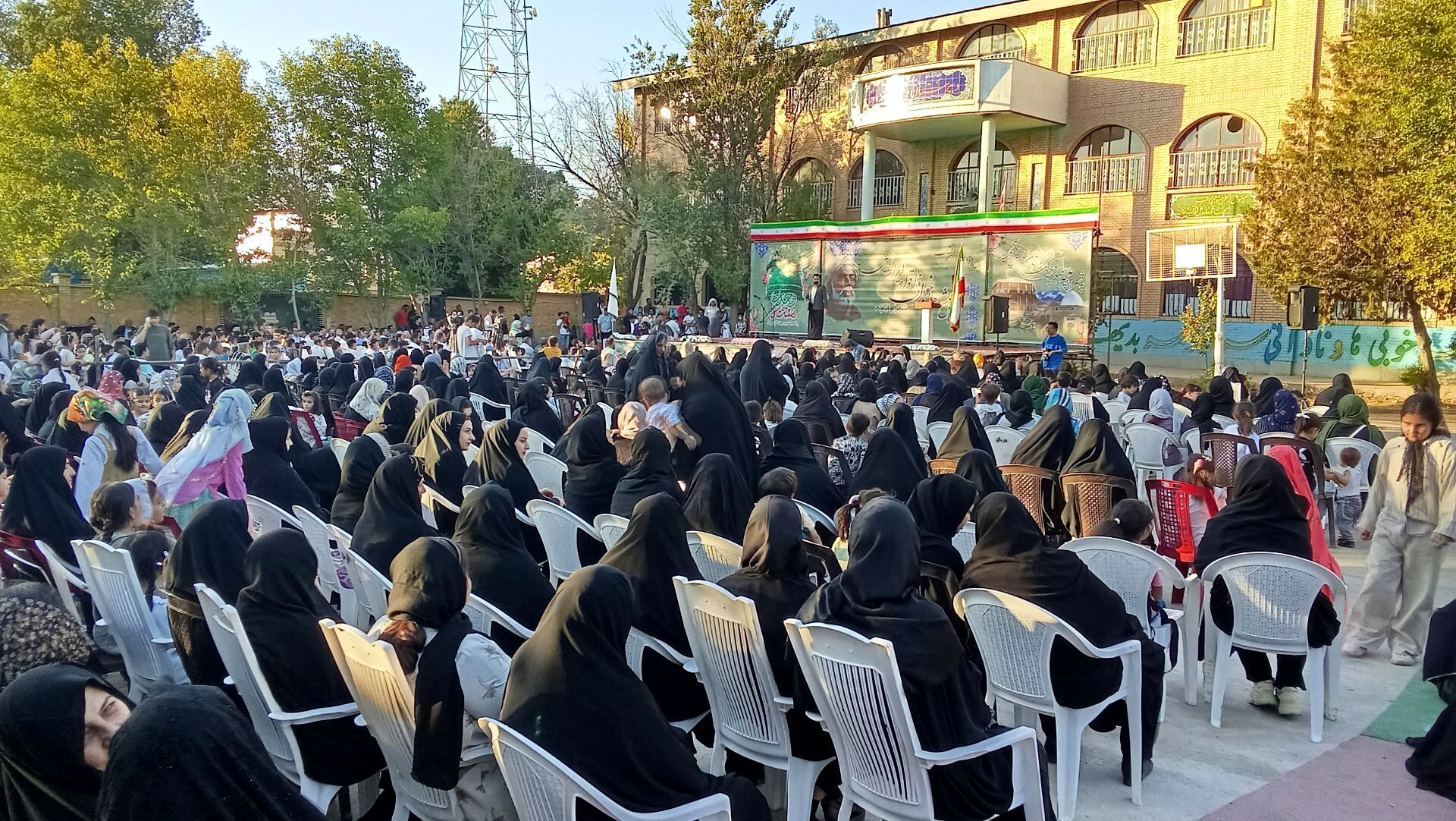 همایش شاهنامه‌خوانی اقوام ایران زمین