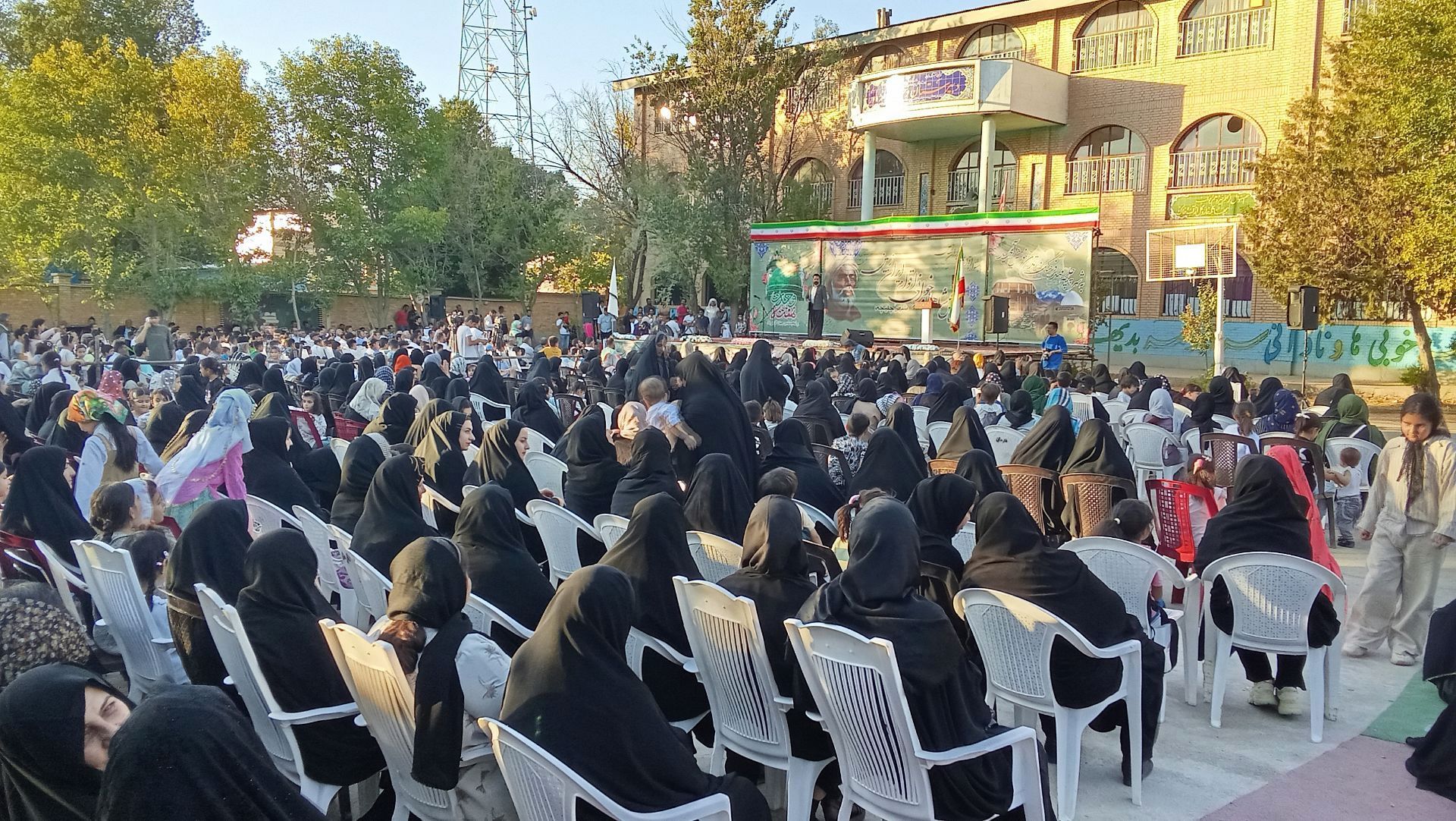 همایش شاهنامه‌خوانی اقوام ایران زمین