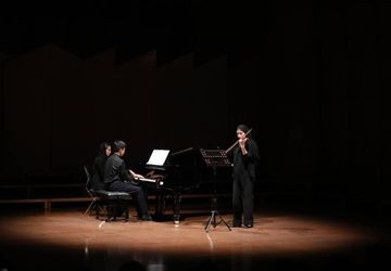 هنرجویان موسیقی مرکز آموزش هنری بنیاد رودکی روی صحنه رفتند