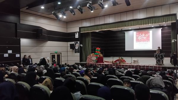 برگزاری مراسم گرامیداشت شب یلدا در نورآباد لرستان