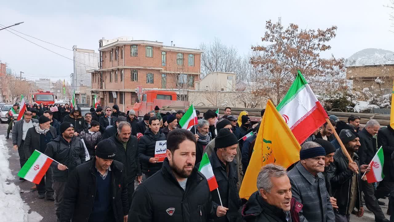 حضور گسترده مردم شهر توره در راهپیمایی۲۲ بهمن، تجلی اتحاد و ایستادگی